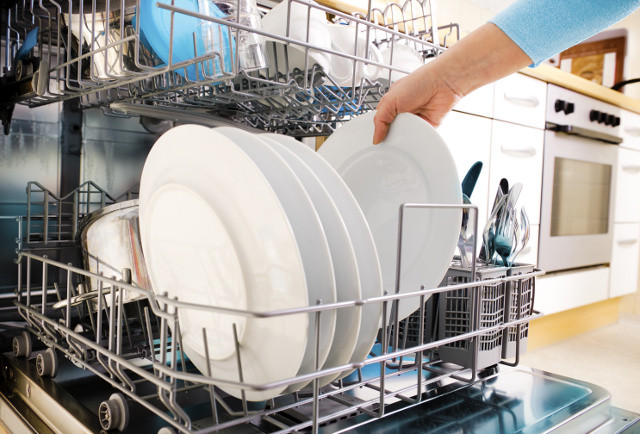 dish washing fights may lead to divorce